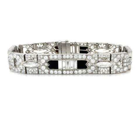 Art Deco, 15.50 Carats Diamond and Onyx Bracelet, Platinum